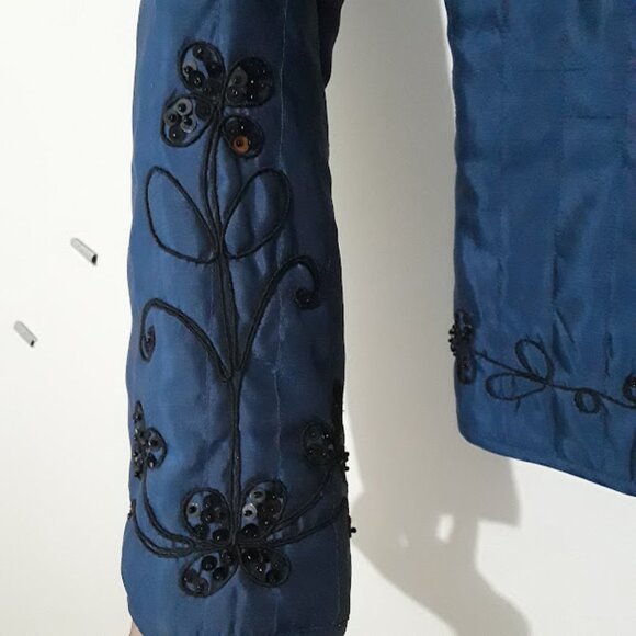 100% Silk Carole Little Blue Quilted Black Floral Sequins Jacket Size Large - Picture 6 of 6